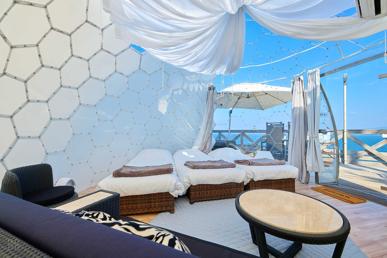 Aura〈アウラ〉～B～サンライズドーム